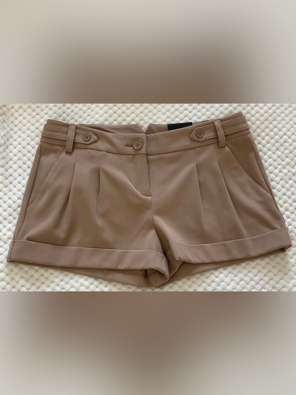 Express Women's Tailored Shorts in Taupe